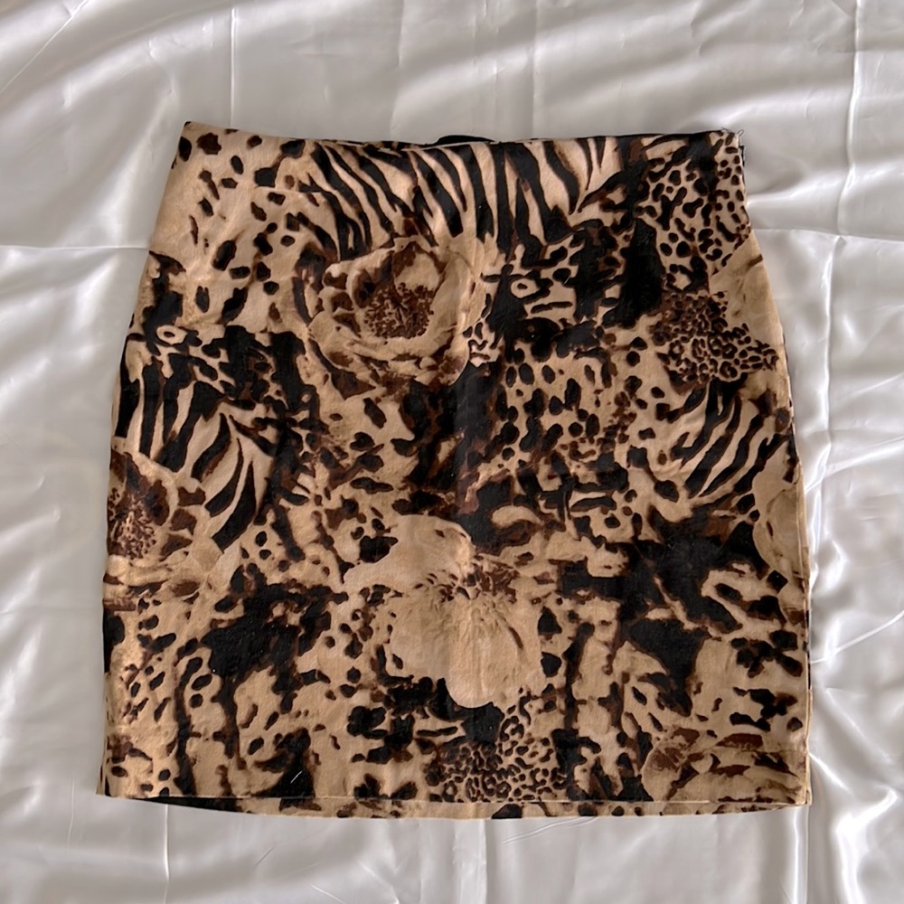 GRACE Pencil Skirt